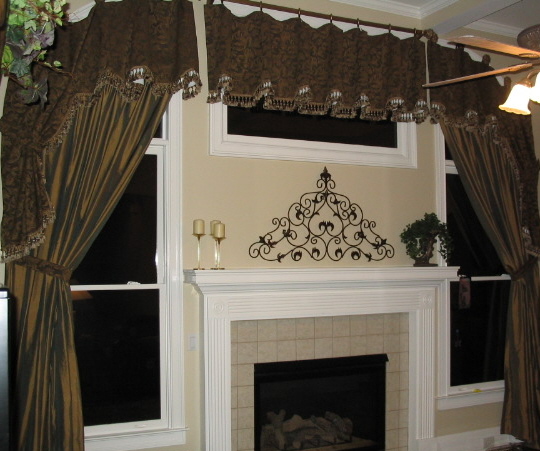 Family Room - Odd Window Treatment Solution