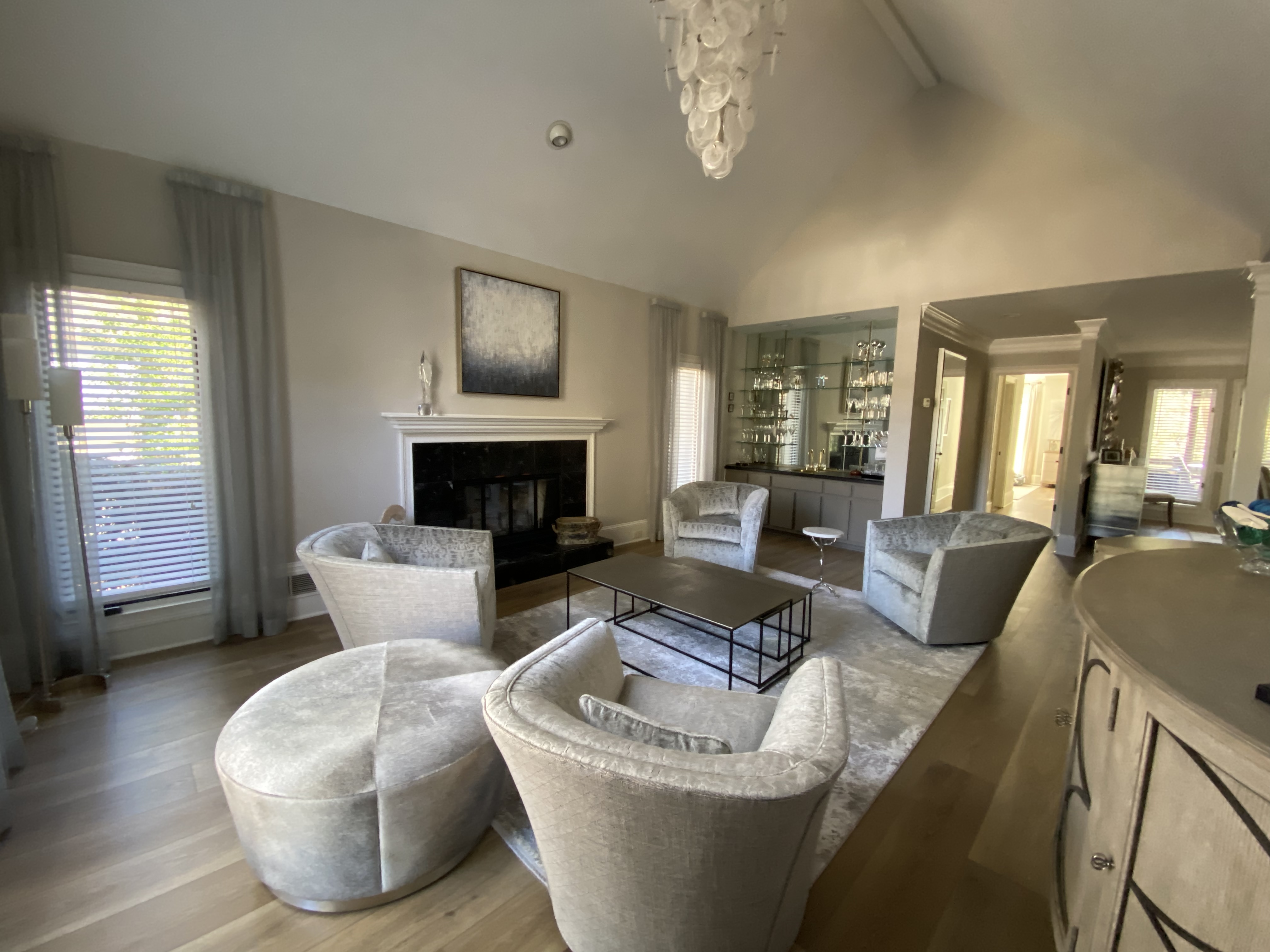Living Room Photos | Julia's Custom Windows & Renovations