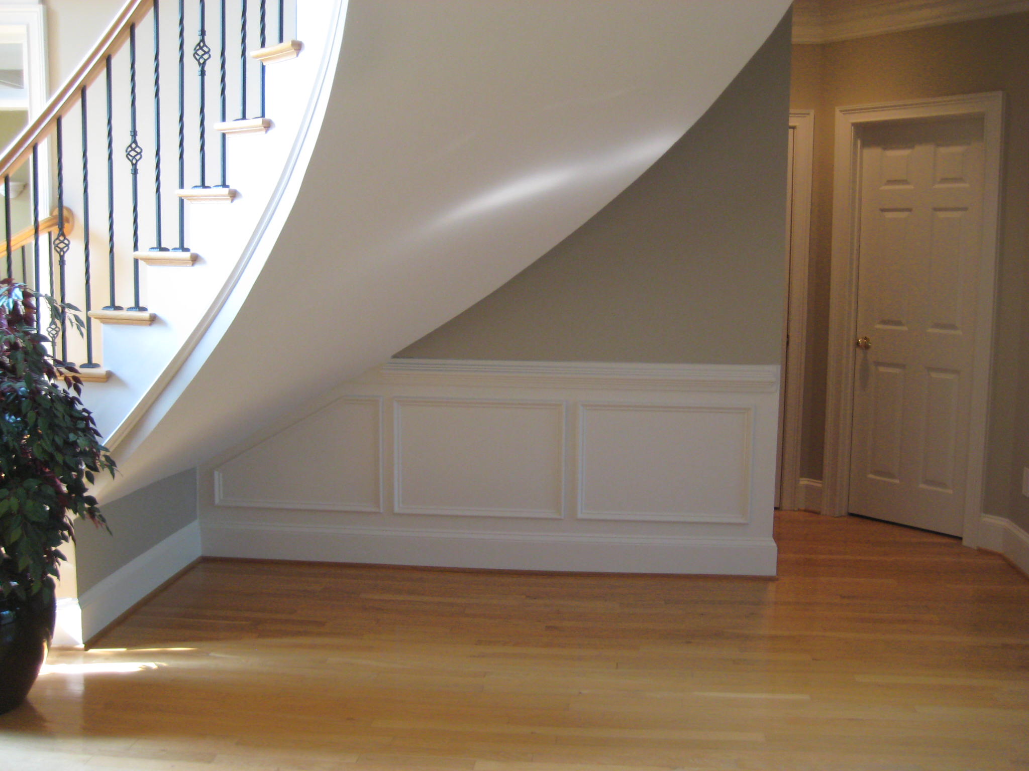 Beautifying staircase with additional wains coating and more.